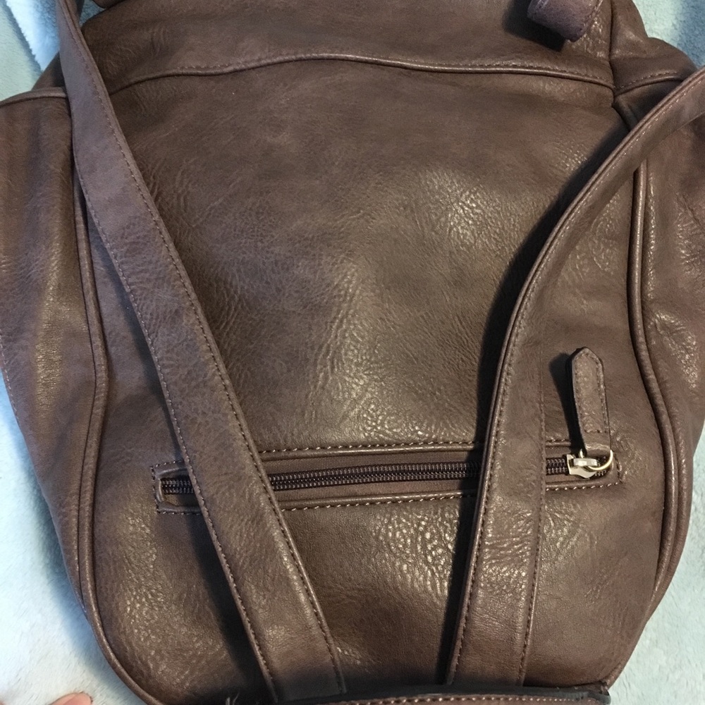 Backpack - Picture 2 of 3